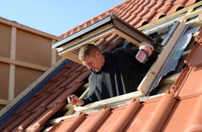 Pose de fenêtres de toit Velux à Hallu